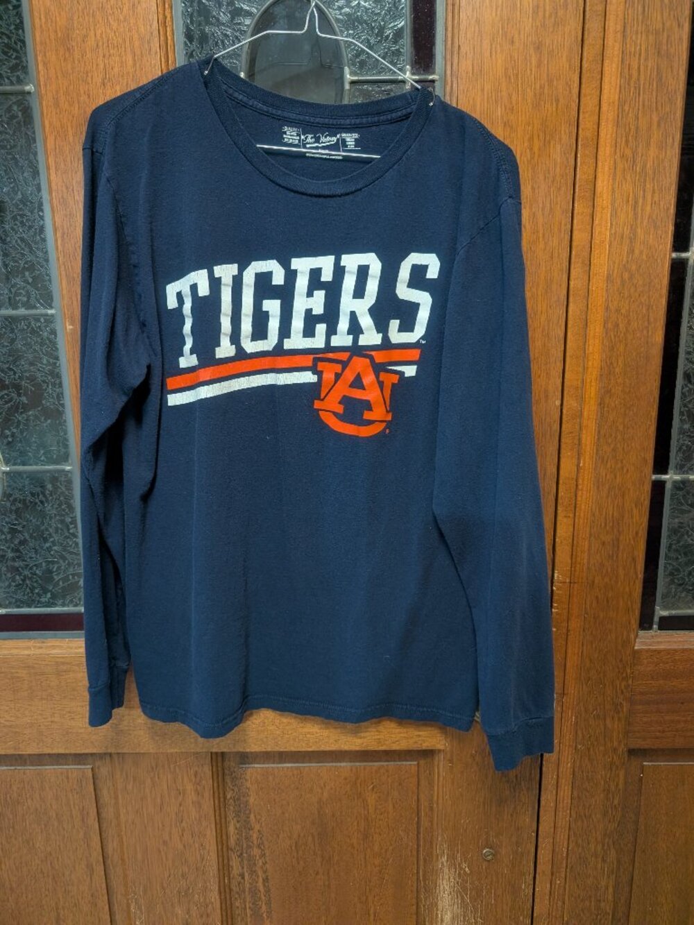 Mens long sleeve Auburn tee, size Medium
